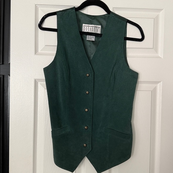 Nordstrom Jackets & Blazers - Vintage Nordstrom Forest Green Women's leather suede vest